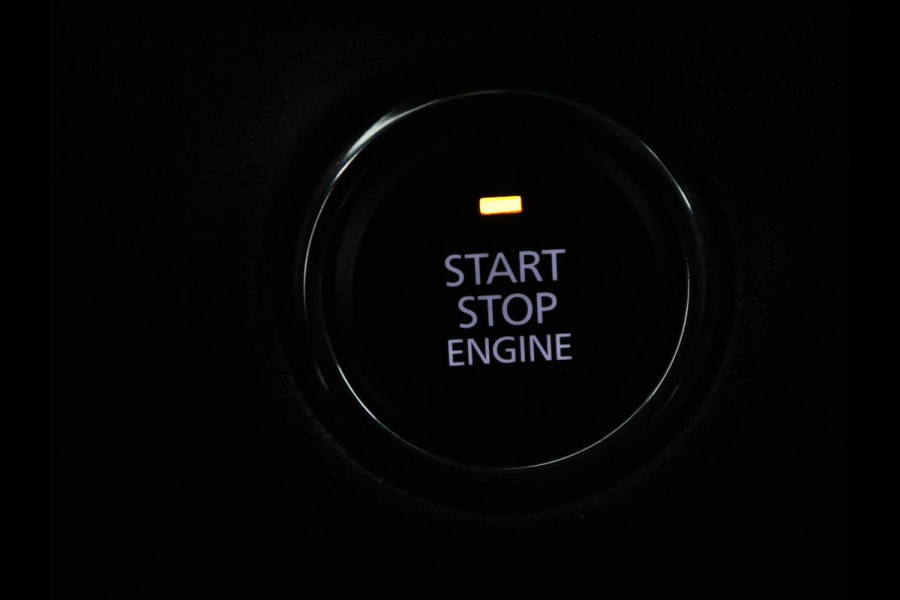 Mazda 3 2.0 e-SkyActiv-X M Hybrid 180 Luxury | Leder | Head-Up | Stoelverwarming | Trekhaak | Bose Sound | Camera | Carplay | Memory | Adaptive cruise | Navigatie | Full LED | Stuurverwarming | Keyless