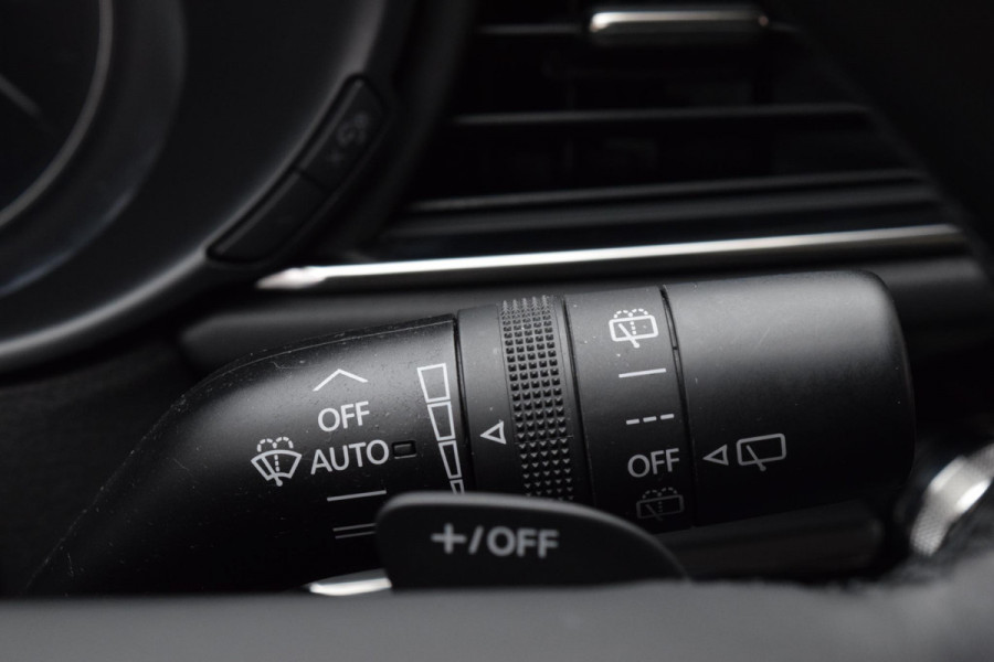 Mazda CX-30 2.0 e-SkyActiv-X M Hybrid Luxury