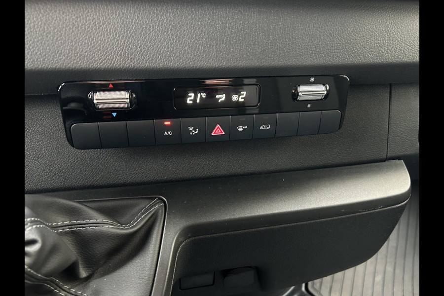 Mercedes-Benz Sprinter 317 CDI L2 H2 MBUX 10.25 / Navigatie / Camera / Parkeersensoren / Cruise control / Airco