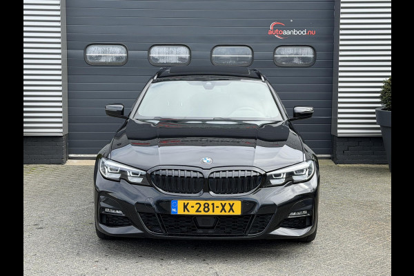 BMW 3 Serie Touring 320i High Executive M-Sport | Panoramadak | Camera | Head-Up Display | DAB | Stoelverwarming | Elektrische Achterklep |