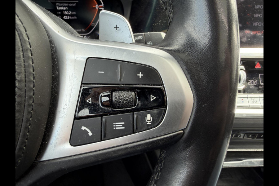 BMW 3 Serie Touring 320i High Executive M-Sport | Panoramadak | Camera | Head-Up Display | DAB | Stoelverwarming | Elektrische Achterklep |