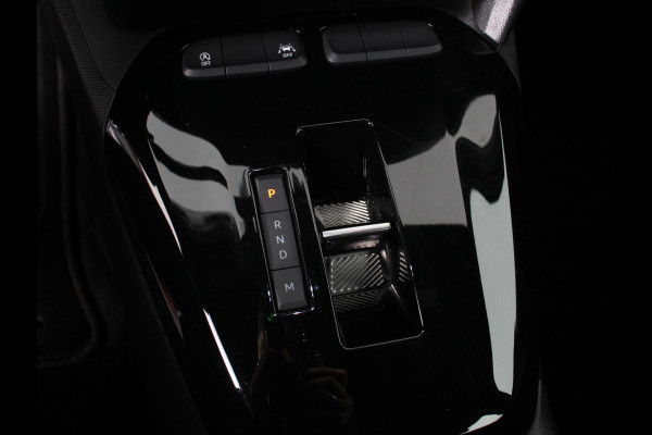 Opel Corsa 1.2 Turbo Hybrid 100pk GS Automaat Navigatie | Apple Carplay/Android Auto | Camera | Parkeersensoren | Cruise Control | Dodehoek assistent | Airco | Lichtmetalen velgen | Virtual Cockpit