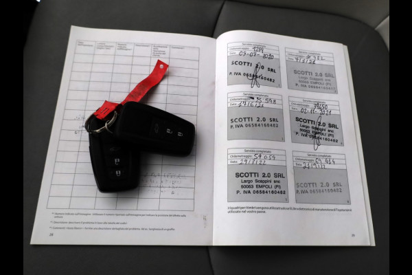 Toyota RAV4 2.5 Hybrid AWD Executive | JBL | 360 Camera | Leder