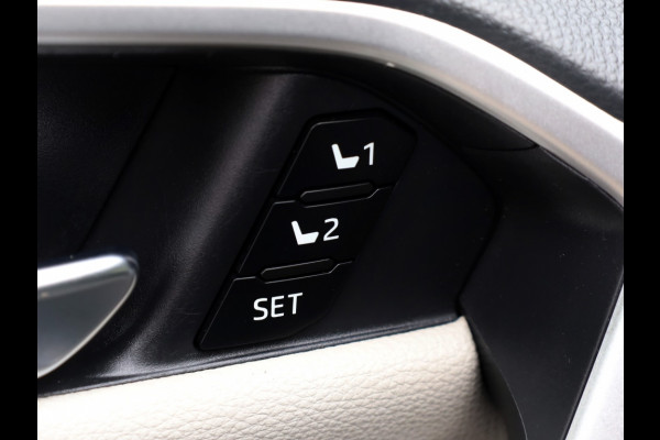 Toyota RAV4 2.5 Hybrid AWD Executive | JBL | 360 Camera | Leder