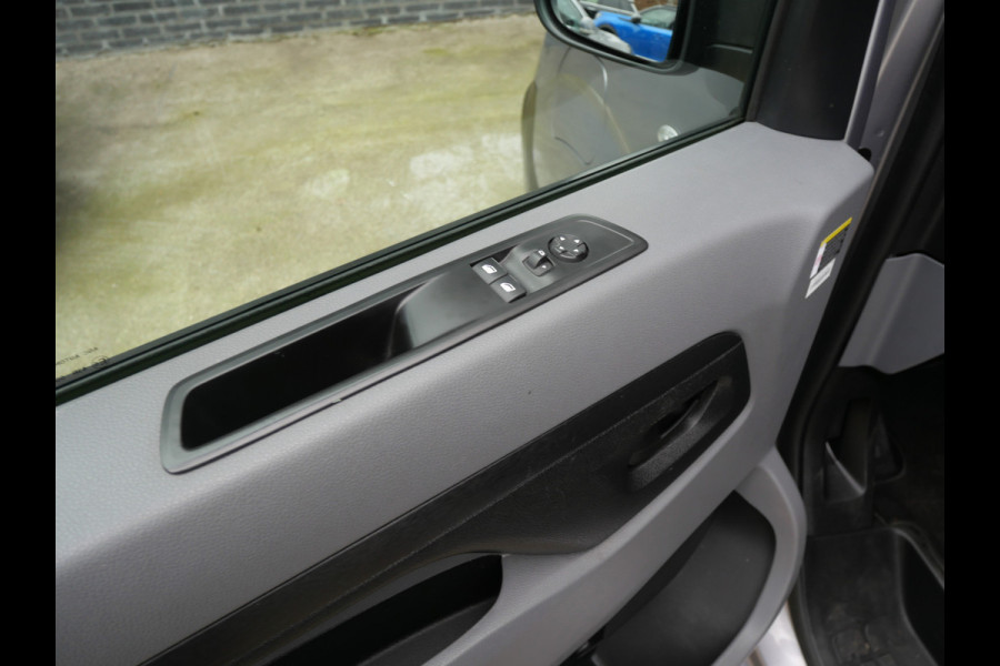 Peugeot e-Expert PREMIUM 75 kWh | LANG | CARPLAY | CRUISE | AIRCO | APK 02-2027!!