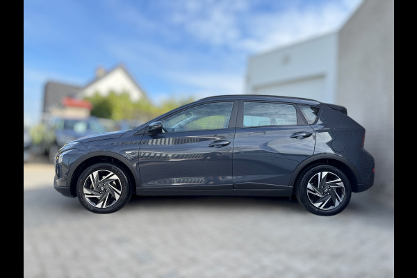 Hyundai Bayon 1.0 T-GDI Comfort TREKHAAK / CAMERA / SCHERM / NAVI / CRUISE / NL AUTO MET NAP / HYBRIDE