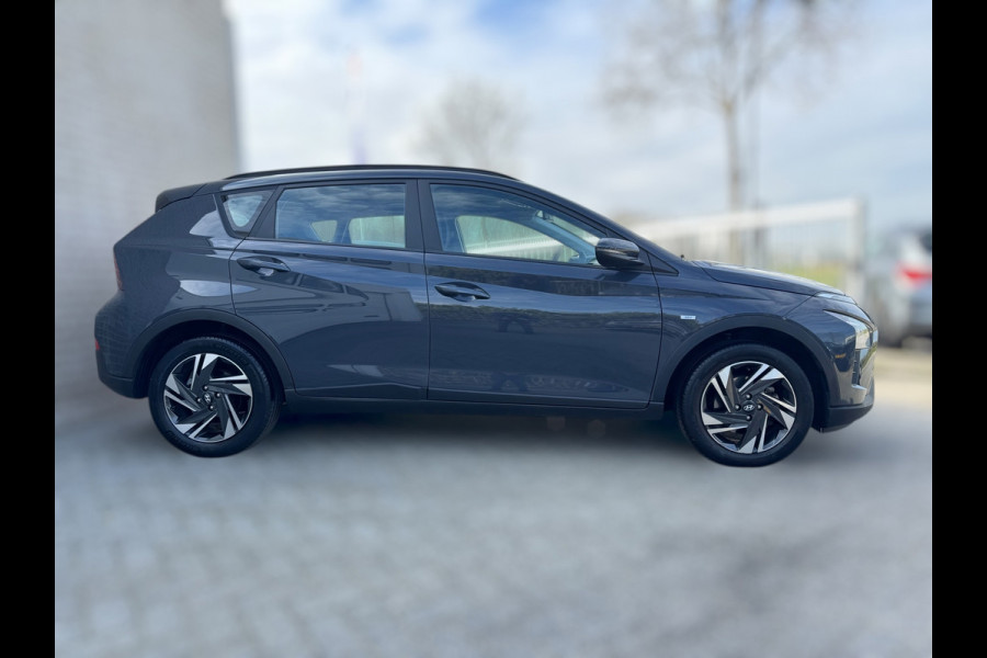 Hyundai Bayon 1.0 T-GDI Comfort TREKHAAK / CAMERA / SCHERM / NAVI / CRUISE / NL AUTO MET NAP / HYBRIDE