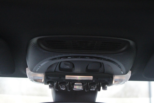 MINI Clubman 1.5 136PK AUTOMAAT COOPER RICHMOND PARK EDITION | PANORAMISCH SCHUIF/KANTEL DAK | FULL LEDEREN BEKLEDING "CHESTER MALT BROWN" | ACHTERUITRIJ CAMERA | PARKEERSENSOREN ACHTER | FULL LED KOPLAMPEN | DRAADLOZE APPLE CARPLAY/ANDROID AUTO | NAVIGATIE | STOEL/STUUR VERWARMING | 18" LICHTMETALEN VELGEN "BLACK STAR SPOKE" | "UNION JACK" ACHTERLICHTEN | COMFORT ACCESS TOEGANG |