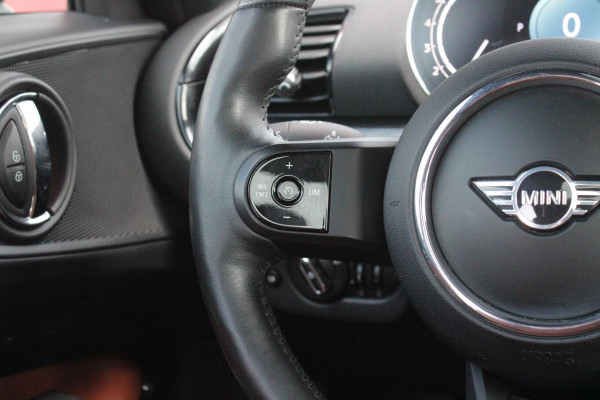 MINI Clubman 1.5 136PK AUTOMAAT COOPER RICHMOND PARK EDITION | PANORAMISCH SCHUIF/KANTEL DAK | FULL LEDEREN BEKLEDING "CHESTER MALT BROWN" | ACHTERUITRIJ CAMERA | PARKEERSENSOREN ACHTER | FULL LED KOPLAMPEN | DRAADLOZE APPLE CARPLAY/ANDROID AUTO | NAVIGATIE | STOEL/STUUR VERWARMING | 18" LICHTMETALEN VELGEN "BLACK STAR SPOKE" | "UNION JACK" ACHTERLICHTEN | COMFORT ACCESS TOEGANG |