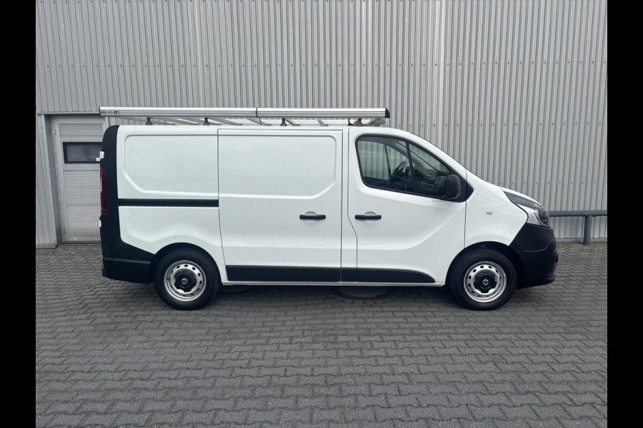 Nissan NV300 1.6 dCi L1H1*3-PERS*A/C*CRUISE*NAVI*HAAK*CAM*IMP.*