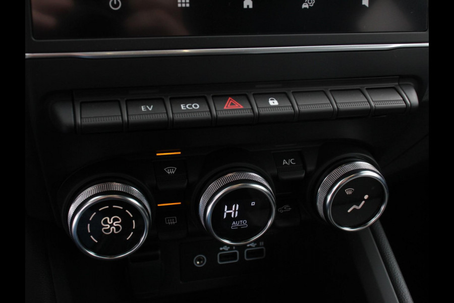 Mitsubishi Colt 1.6 HEV Automaat Intense | Navigatie | Apple Carplay/Android Auto | Camera | Climate Control | Cruise Control | Lichtmetalen velgen | Extra Getint Glas | Digitale Cockpit