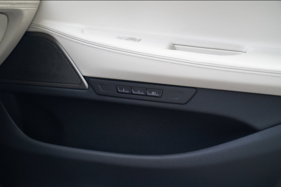 BMW 7 Serie 750i xDrive High Executive | Panorama | Luxe Leder | BMW Laser LED | Adaptieve Cruise Control | Head up dipslay |