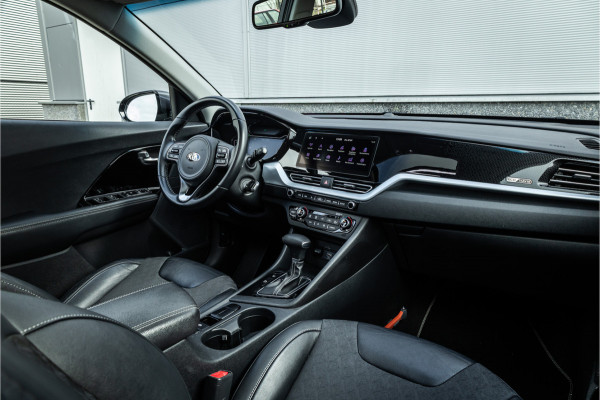 Kia Niro 1.6 GDi Hybrid DynamicLine Glazendak / Style pakket / 1e eigenaar / Camera /