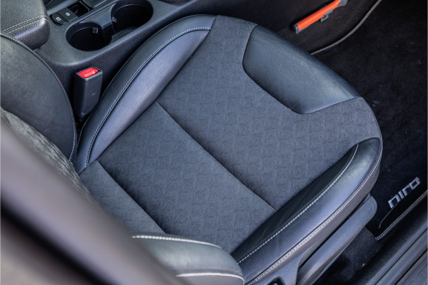 Kia Niro 1.6 GDi Hybrid DynamicLine Glazendak / Style pakket / 1e eigenaar / Camera /