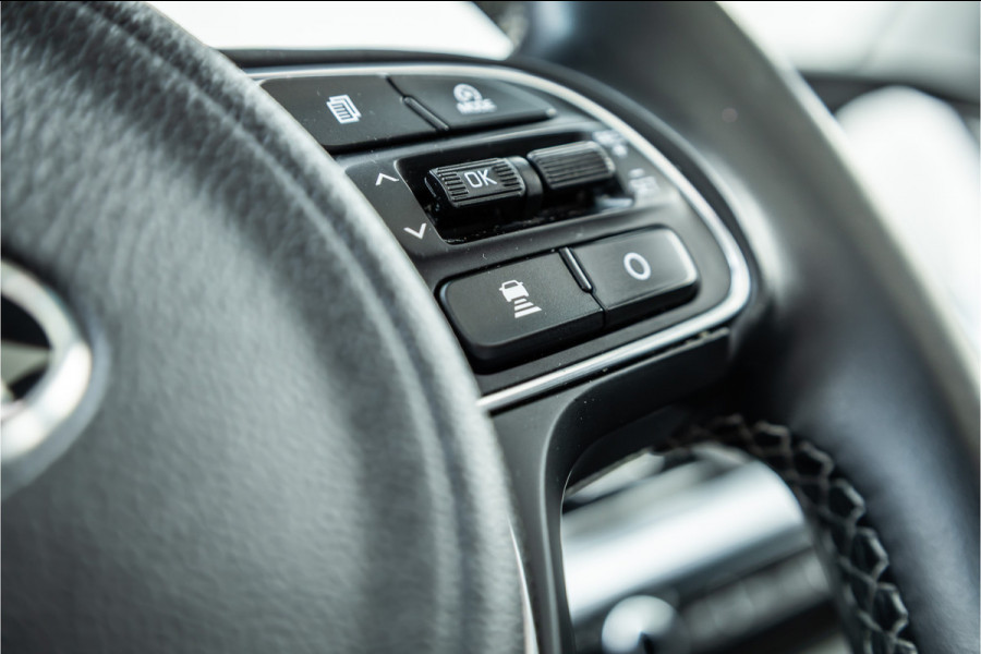 Kia Niro 1.6 GDi Hybrid DynamicLine Glazendak / Style pakket / 1e eigenaar / Camera /