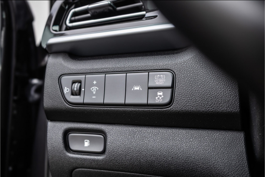 Kia Niro 1.6 GDi Hybrid DynamicLine Glazendak / Style pakket / 1e eigenaar / Camera /