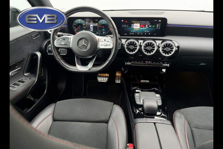 Mercedes-Benz A-Klasse 250 e Business Black Solution 160 pk AMG Limited, trekhaak, sfeerverlichting, dig cockpit, stoelverwarming,