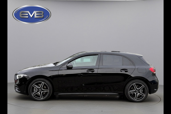 Mercedes-Benz A-Klasse 250 e Business Black Solution 160 pk AMG Limited, trekhaak, sfeerverlichting, dig cockpit, stoelverwarming,