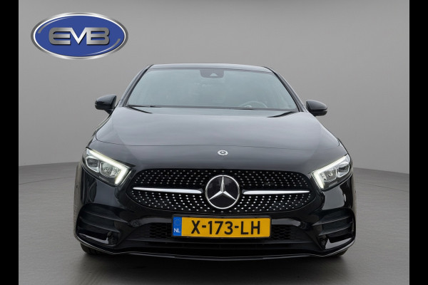 Mercedes-Benz A-Klasse 250 e Business Black Solution 160 pk AMG Limited, trekhaak, sfeerverlichting, dig cockpit, stoelverwarming,