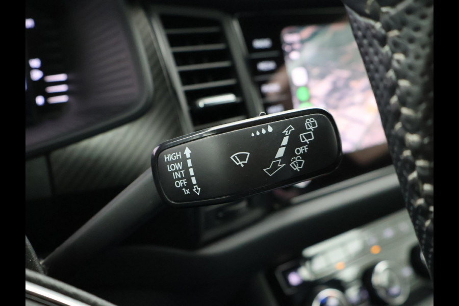 Škoda Kodiaq 1.5 TSI 7-PERS. SPORTLINE + SFEERVERL. | VIRTUAL | MEMORY | CAMERA | STUUR/STOELVERWARMING