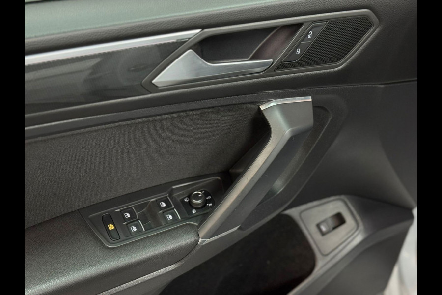 Volkswagen Tiguan Allspace 1.5 TSI Highline Business R 7P|PANO|STOELMAS|CRUISE|NAVI