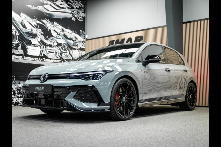 Volkswagen Golf 2.0 TSI GTI | Akrapovic | Head-Up | Stuurverwarming | Pano |