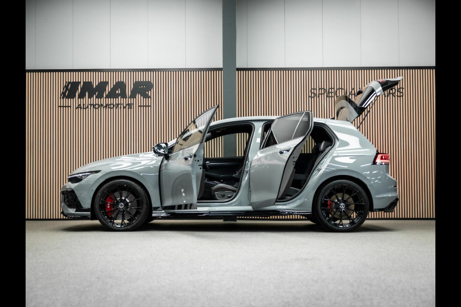 Volkswagen Golf 2.0 TSI GTI | Akrapovic | Head-Up | Stuurverwarming | Pano |