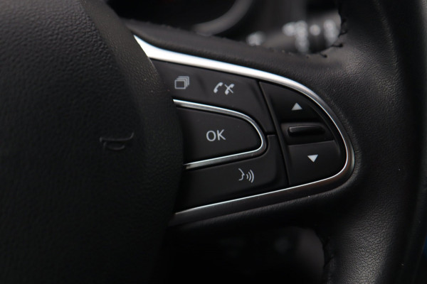 Renault Mégane Estate 1.3 TCe Limited / KEYLESS / NAVI / CRUISE / PDC / KEURIG