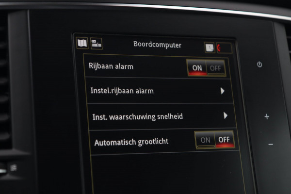 Renault Mégane Estate 1.3 TCe Limited / KEYLESS / NAVI / CRUISE / PDC / KEURIG