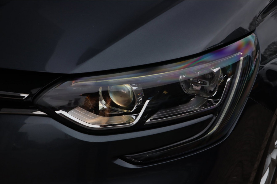 Renault Mégane Estate 1.3 TCe Limited / KEYLESS / NAVI / CRUISE / PDC / KEURIG