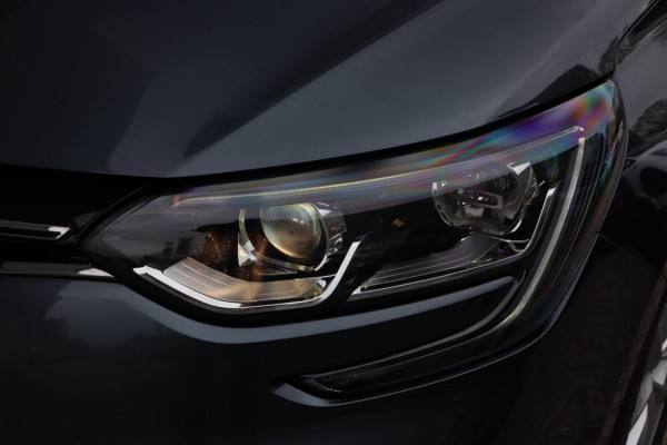 Renault Mégane Estate 1.3 TCe Limited / KEYLESS / NAVI / CRUISE / PDC / KEURIG