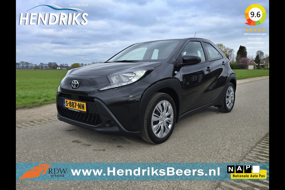 Toyota Aygo X 1.0 VVT-i MT Play - 74 Pk - Euro 6 - ParkeerCamera