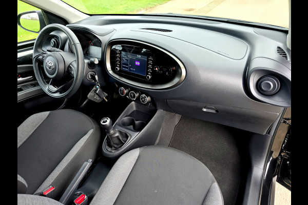 Toyota Aygo X 1.0 VVT-i MT Play - 74 Pk - Euro 6 - ParkeerCamera