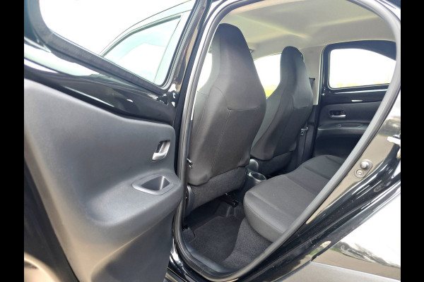 Toyota Aygo X 1.0 VVT-i MT Play - 74 Pk - Euro 6 - ParkeerCamera