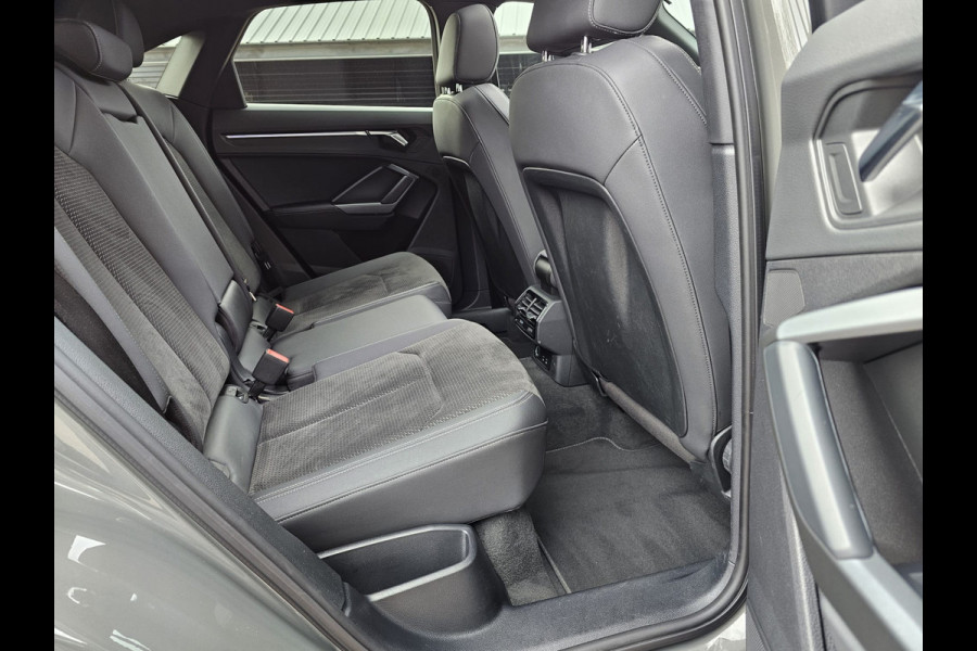 Audi Q3 Sportback 35 TFSI Pro Line S | 3x S-line | Matrix LED | Pano | Black optiek | B&O + Sonos 3D | Elek. stoel (sport) | Elek. achterklep | Vol |