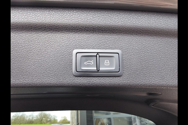 Audi Q3 Sportback 35 TFSI Pro Line S | 3x S-line | Matrix LED | Pano | Black optiek | B&O + Sonos 3D | Elek. stoel (sport) | Elek. achterklep | Vol |