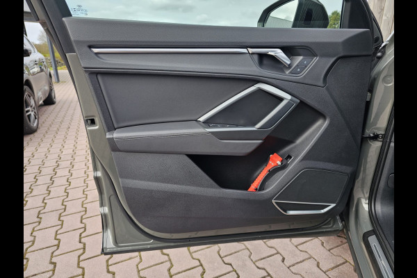 Audi Q3 Sportback 35 TFSI Pro Line S | 3x S-line | Matrix LED | Pano | Black optiek | B&O + Sonos 3D | Elek. stoel (sport) | Elek. achterklep | Vol |