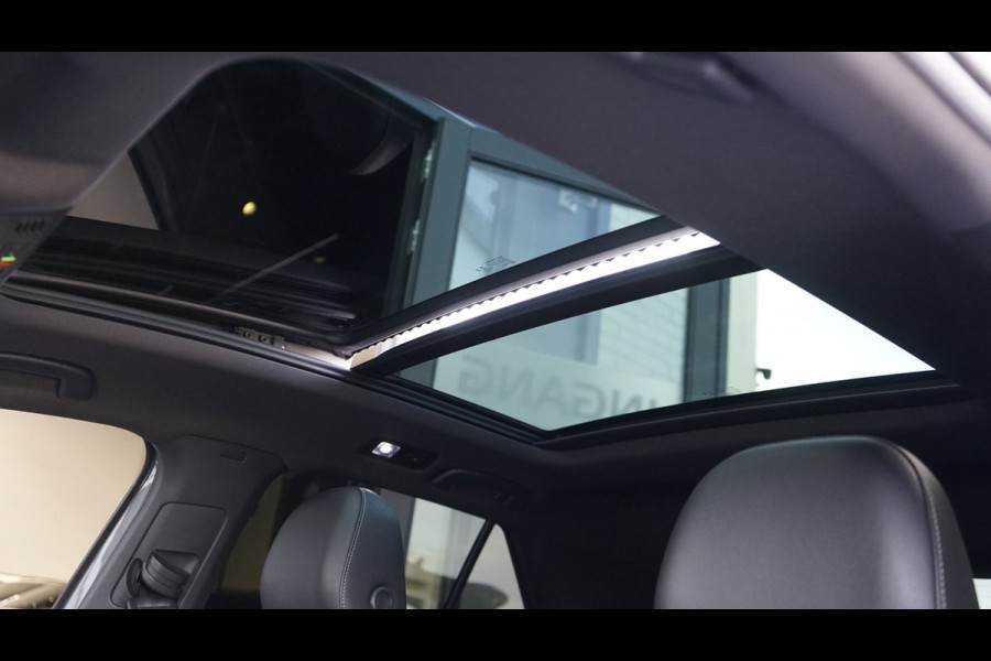 Volkswagen T-Roc R-Line 1.5 TSI BLACK STYLE-AUTOMAAT-ACC-CAMERA-IQ LIGHT-KEYLESS-PANORAMA-VIRTUEEL