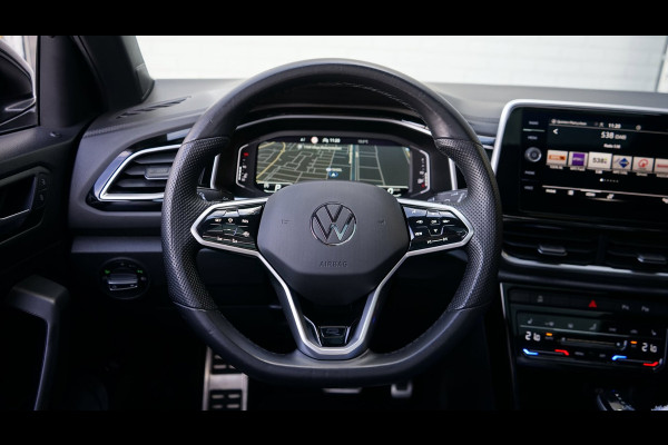 Volkswagen T-Roc R-Line 1.5 TSI BLACK STYLE-AUTOMAAT-ACC-CAMERA-IQ LIGHT-KEYLESS-PANORAMA-VIRTUEEL