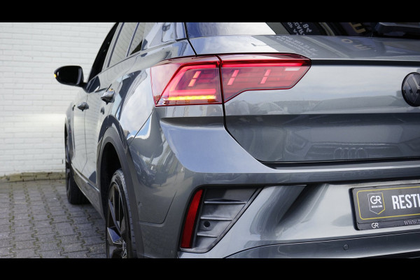 Volkswagen T-Roc R-Line 1.5 TSI BLACK STYLE-AUTOMAAT-ACC-CAMERA-IQ LIGHT-KEYLESS-PANORAMA-VIRTUEEL