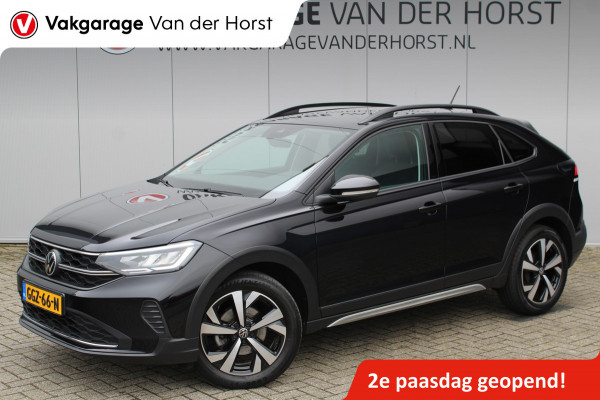 Volkswagen Taigo 1.0-96pk TSI Oranje Edition. Zeer nette en luxe hoogzitter, slechts 33.500km ! Airco, cruise cntrl adaptief, camera, pdc achter, trekhaak, LED verlichting, Apple Carplay/Android auto, bluetooth telefoonvoorb., digitaal dashboard etc.