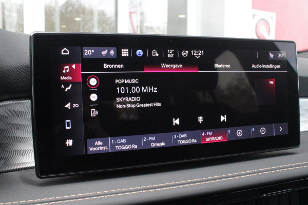 Alfa Romeo Tonale 1.5T Hybrid 160PK VELOCE | PREMIUM PACK: LEDEREN BEKLEDING/GEVENTILEERDE VOORSTOELEN/4-VOUDIG ELEKTRISCH VERSTELBARE LENDESTEUN VOORSTOELEN/HOOGGLANS ZWARTE RAAMOMLIJSTING/AMBIENT LIGHTING | TECHNOLOGY PACK: PARKEERWAARSCHUWING VOOR EN ACHTER/360° CAMERA/AUTOMATISCH INPARKEREN/ AUTONOMOUS DRIVING LEVEL 2: ADAPTIVE CRUISE CONTROL/LANE CENTERING ASSIST/TRAFFIC JAM ASSIST DODEHOEK DETECTIE AUTOMATISCH DIMMENDE BUITENSPIEGELS ELEKTRISCH BEDIENBARE ACHTERKLEP | WINTERPACK: STOELVERWARMING VOOR/STUURVERWARMING/VERWARMBARE RUITENSPROEIERS | 19" LICHTMETALEN VELGEN  | DRAADLOZ