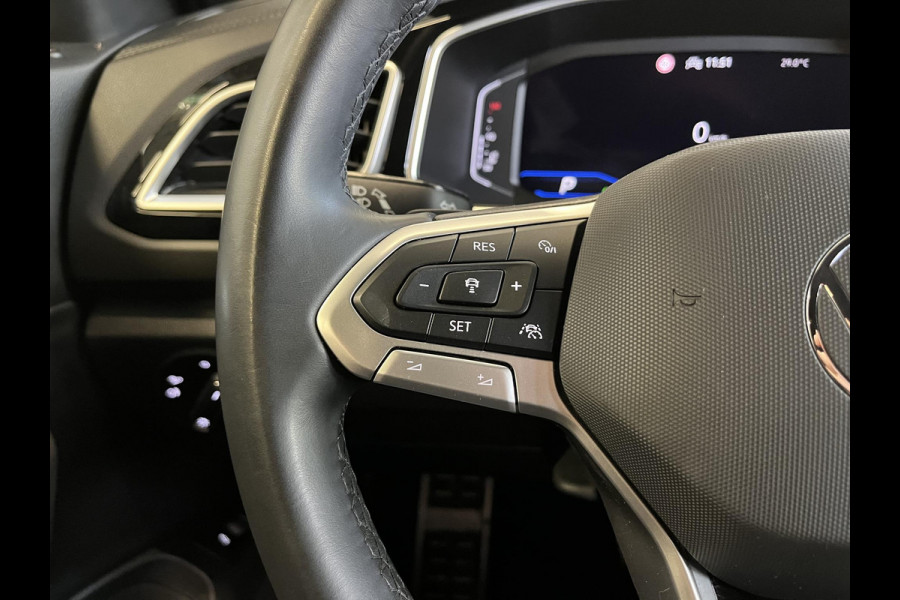 Volkswagen T-Roc 1.5 TSI 150pk DSG R-Line | Camera | Navigatie /Apple Carplay/Android Auto | Climate Control | Electrische kofferbak | Led | Dab | Adaptive Cruise Control
