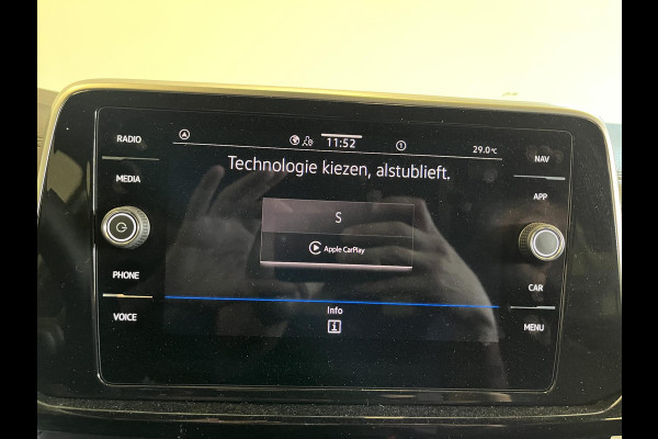 Volkswagen T-Roc 1.5 TSI 150pk DSG R-Line | Camera | Navigatie /Apple Carplay/Android Auto | Climate Control | Electrische kofferbak | Led | Dab | Adaptive Cruise Control