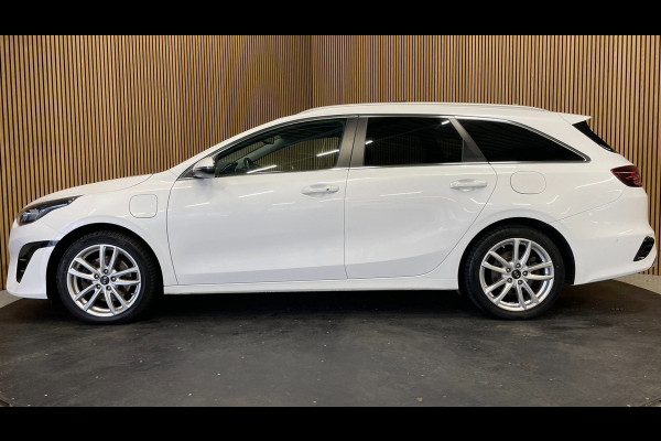 Kia Ceed Sportswagon 1.6 GDI PHEV ExecutiveLine|LEDER|PANO|AFN.TREKH|ACC|ANDROID+CARPLAY|STUUR+STOELVERW/VENT|CAMERA|1EIG|IN. BTW|