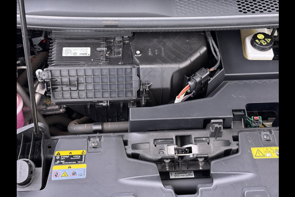 Volkswagen ID.3 First Plus 62kWh Trekhaak Camera Soh90% Navi-Pro Ecc Adap.Cruise Stuur+Stoelverwarming Apple Carplay Android Auto Pdc Bluetooth Keyless Advanced Matrix Led Rijstrooksensor IQ Drive 1e Eigenaar Origineel Nederlandse Auto
