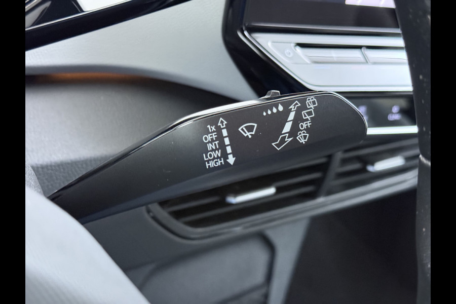 Volkswagen ID.3 First Plus 62kWh Trekhaak Camera Soh90% Navi-Pro Ecc Adap.Cruise Stuur+Stoelverwarming Apple Carplay Android Auto Pdc Bluetooth Keyless Advanced Matrix Led Rijstrooksensor IQ Drive 1e Eigenaar Origineel Nederlandse Auto