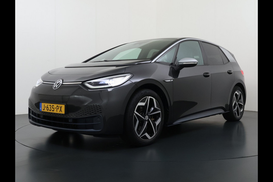 Volkswagen ID.3 First Plus 62kWh Trekhaak Camera Soh90% Navi-Pro Ecc Adap.Cruise Stuur+Stoelverwarming Apple Carplay Android Auto Pdc Bluetooth Keyless Advanced Matrix Led Rijstrooksensor IQ Drive 1e Eigenaar Origineel Nederlandse Auto