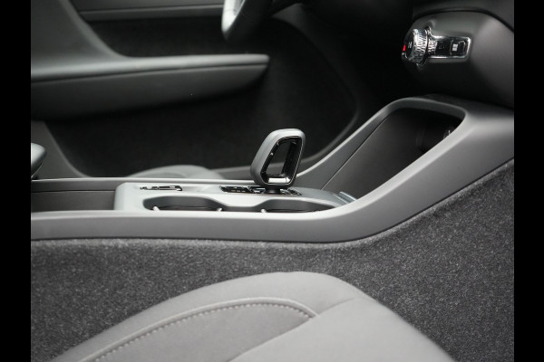 Volvo XC40 T4 Recharge Inscription PHEV 211pk Dealer O.H | Panodak | Camera | Keyless | 18"L.M | Apple Carplay | Stoel & Stuur verwarming | El. Achterklep | Plug In Hybrid |