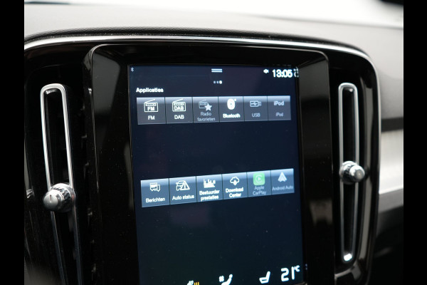 Volvo XC40 T4 Recharge Inscription PHEV 211pk Dealer O.H | Panodak | Camera | Keyless | 18"L.M | Apple Carplay | Stoel & Stuur verwarming | El. Achterklep | Plug In Hybrid |